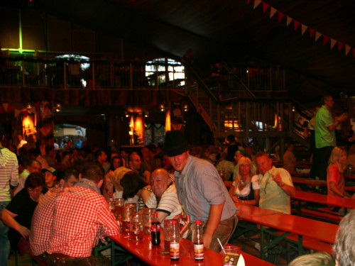 Hofer Volksfest 2013 - letzter Tag Festbetrieb mit Late Night – Foto 13