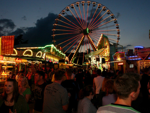 Hofer Volksfest 2013 - letzter Tag Festbetrieb mit Late Night – Foto 40