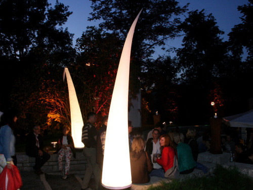 Saaleauenfest 2013 Abends Festbetrieb mit Wee Bush – Foto 47