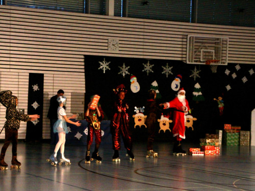 Rudolph und der Spielzeugdieb - Rollschuhshow – Foto 37