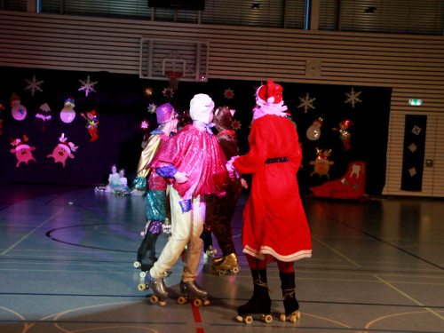 Rudolph und der Spielzeugdieb - Rollschuhshow – Foto 56