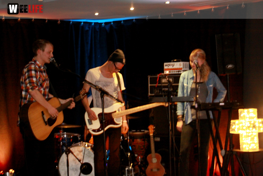 Live Konzter zum OPENING mit Letters for Jonah & ELT0