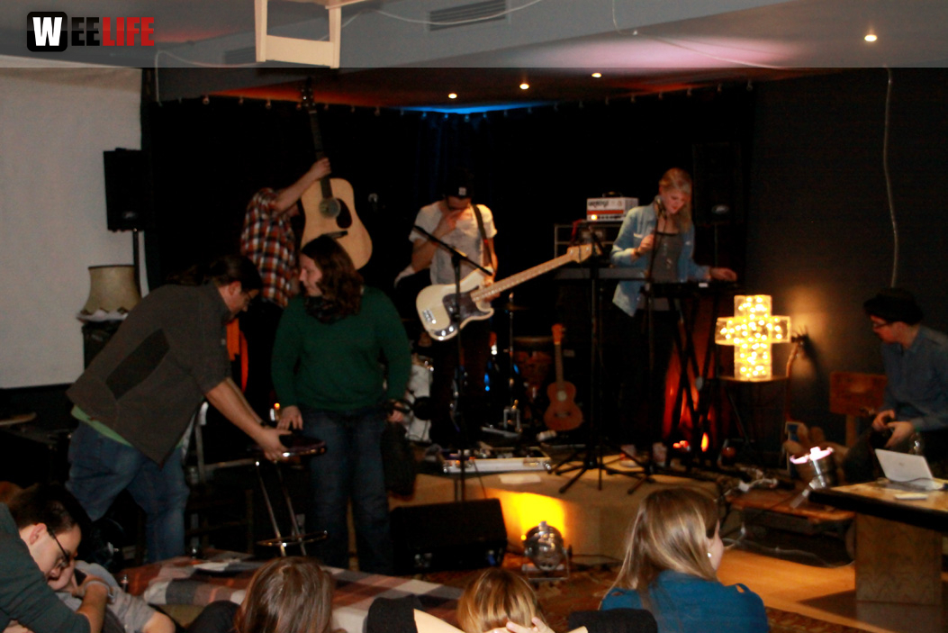 Live Konzter zum OPENING mit Letters for Jonah & ELT0