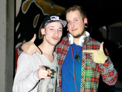 BLACK PARTY BY Q11 JPG – Foto 2