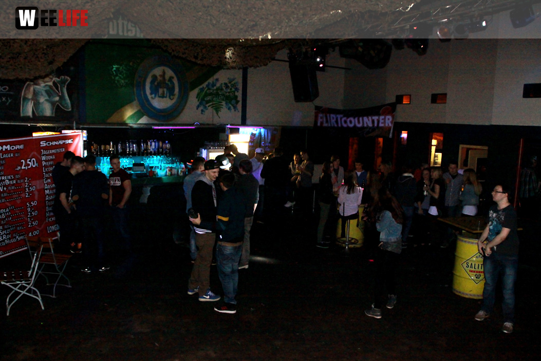 BLACK PARTY BY Q11 JPG