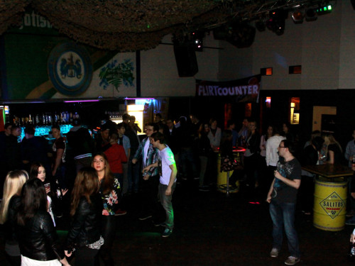 BLACK PARTY BY Q11 JPG – Foto 5