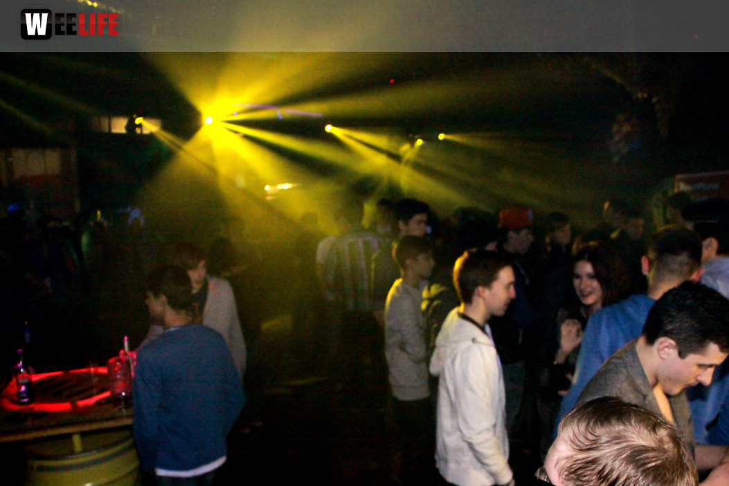 BLACK PARTY BY Q11 JPG