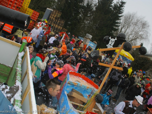 Faschingsumzug – Foto 68