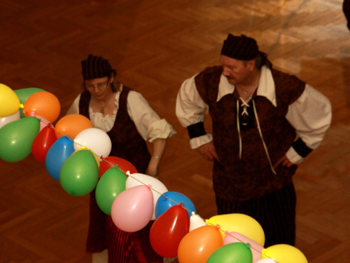 Spinnerte Tanzparty – Foto 16