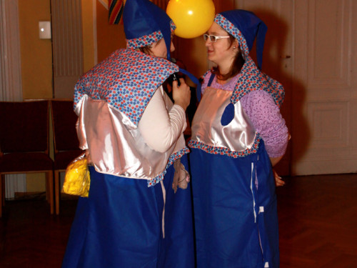 Spinnerte Tanzparty – Foto 21