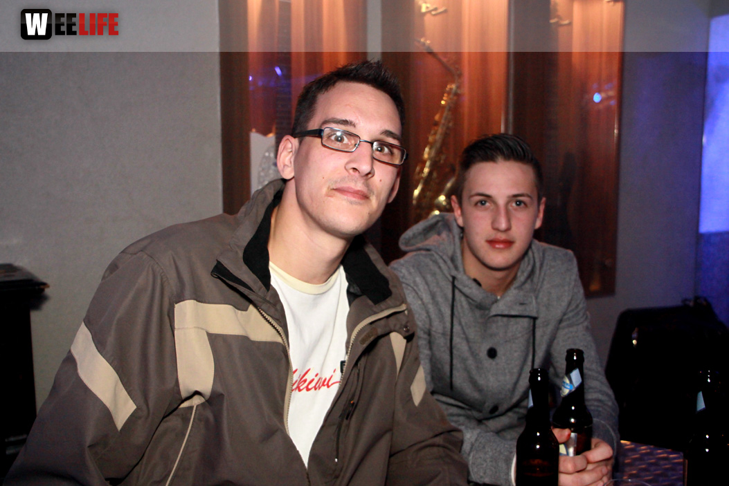 Cafe Legends