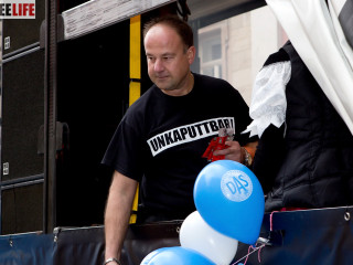 Foto 6912 im Album