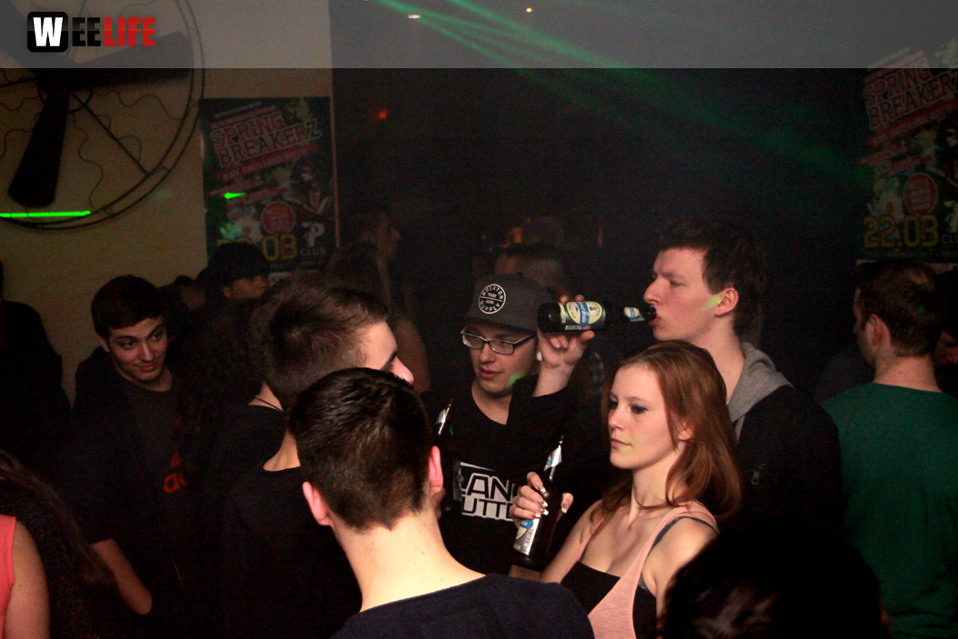MODELS & BOTTLES