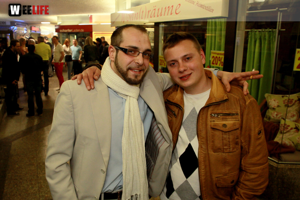 Cafe Legends