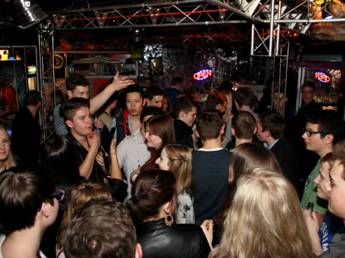 Q11 Party Schiller Gymanisum – Foto 5