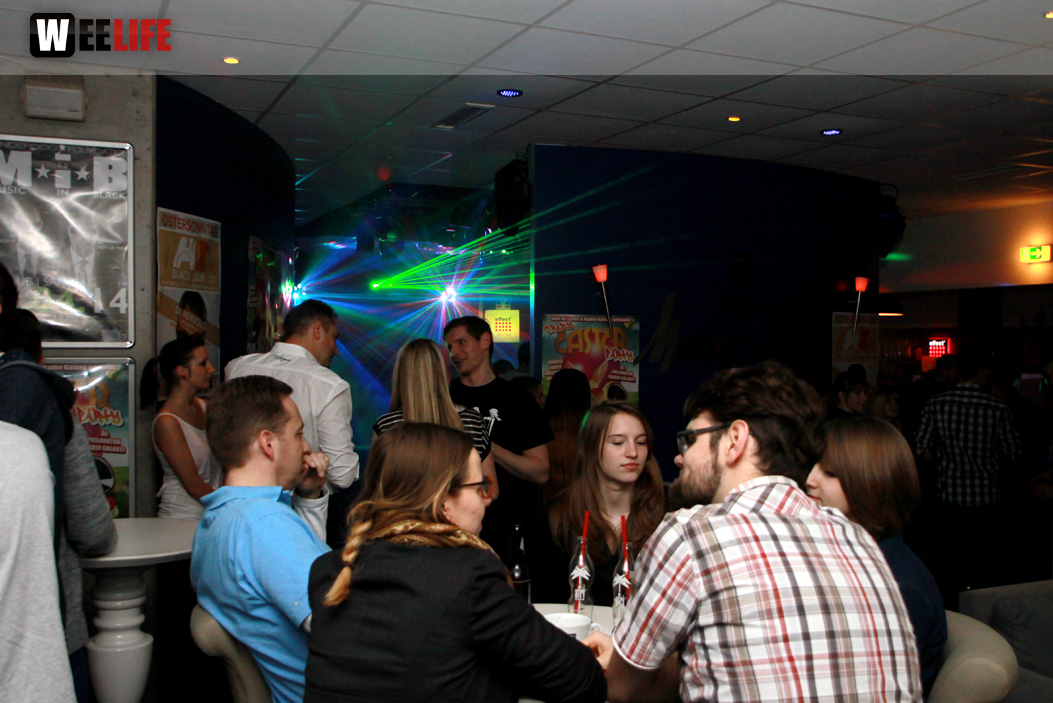 4. VR Benefizkick Party