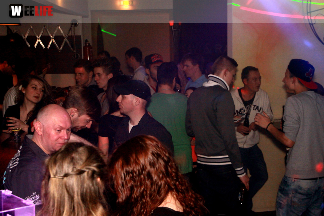 4. VR Benefizkick Party