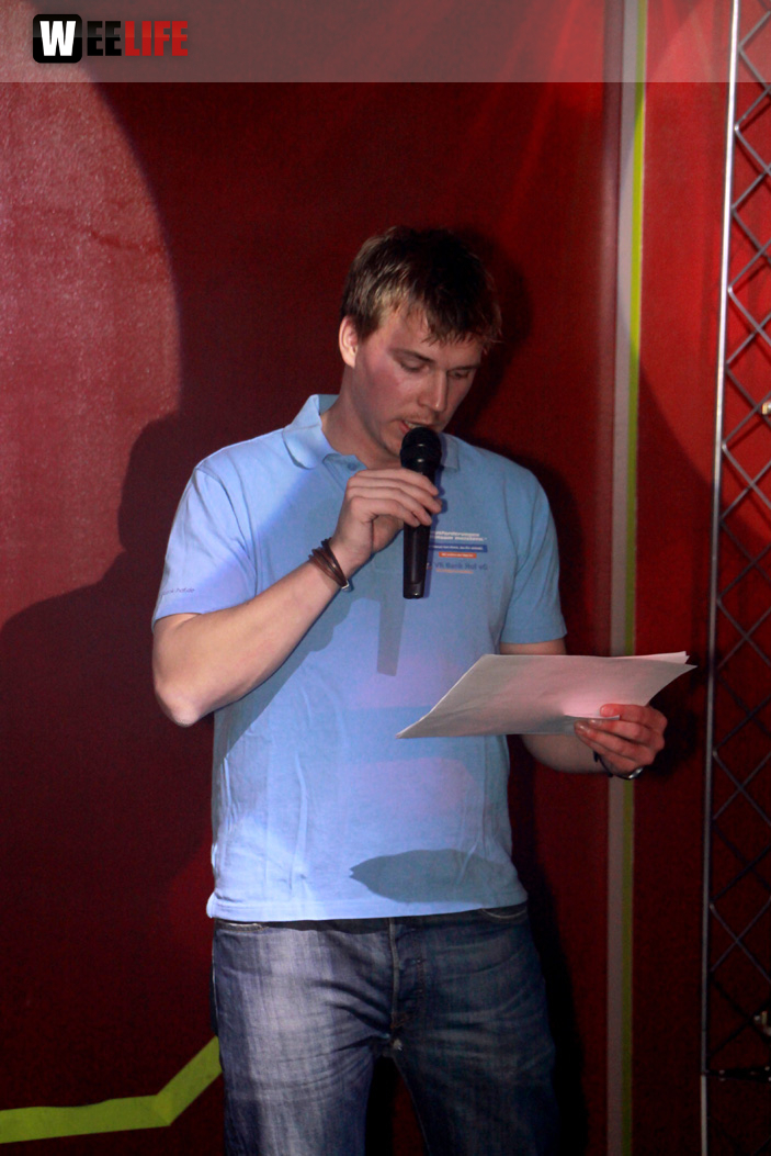 4. VR Benefizkick Party