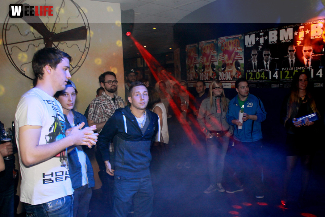 4. VR Benefizkick Party