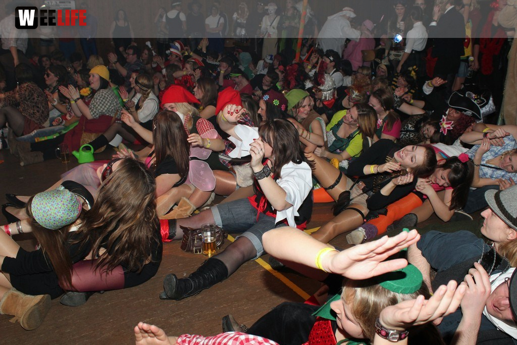 Rosenmontagsball in Dörflas