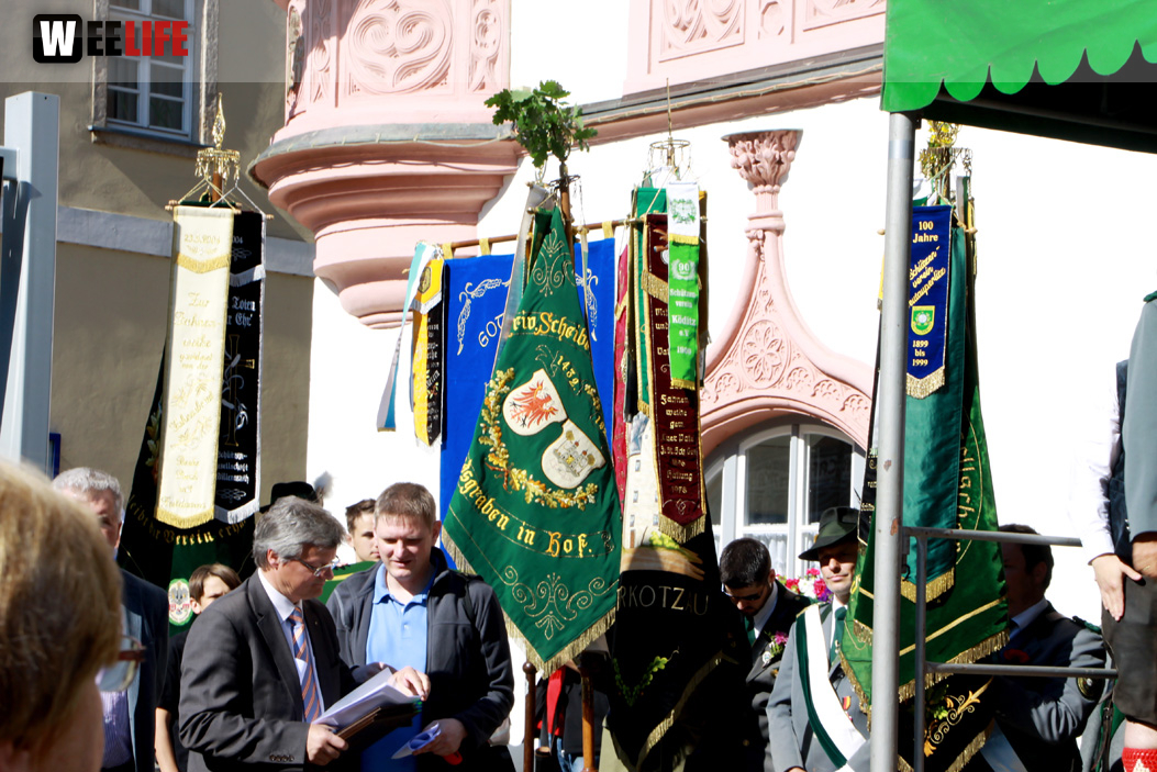 Aufstellung und Proklamation des Schlappenkönigs