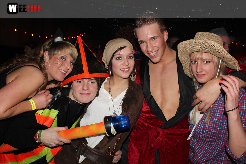 Rosenmontagsball in Dörflas