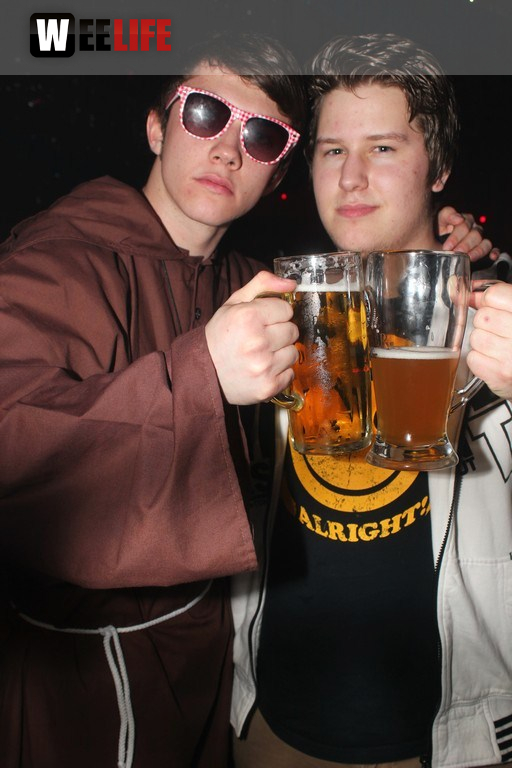 Rosenmontagsball in Dörflas