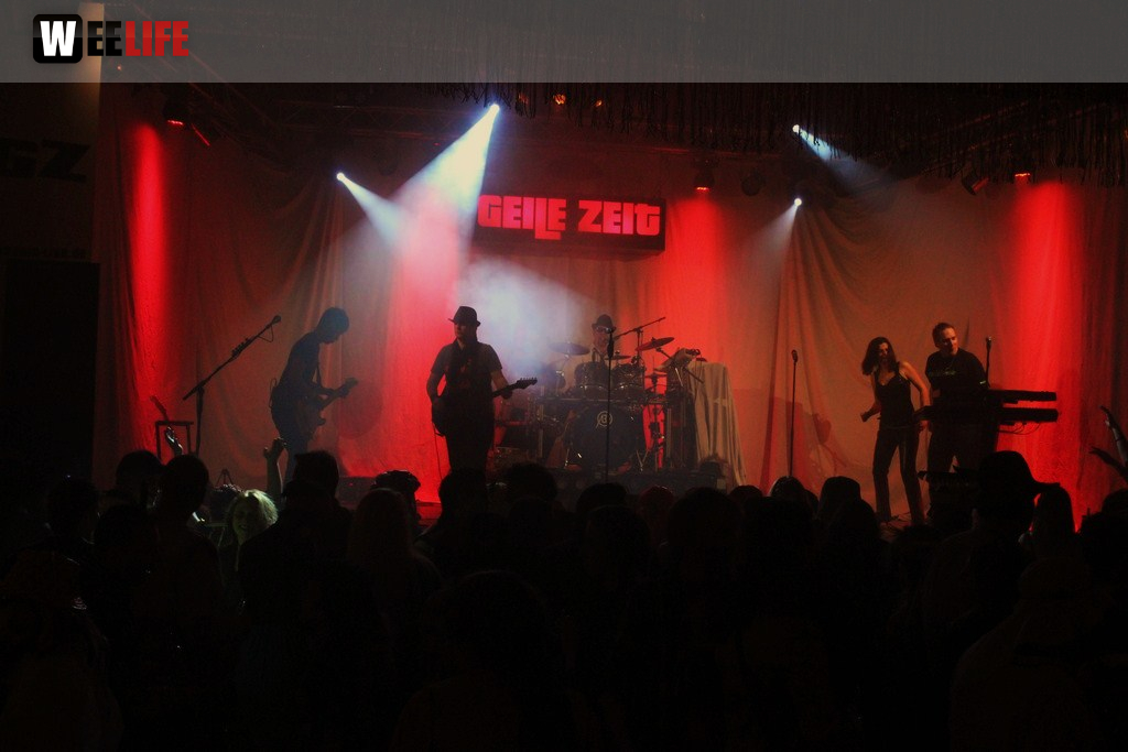 Rosenmontagsball in Dörflas