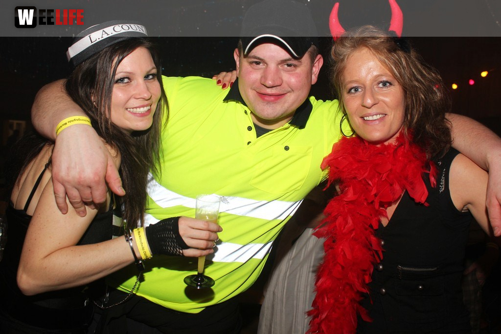 Rosenmontagsball in Dörflas