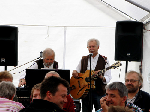 Maifeier der Moschendorfer Vereine mit Kornberg Echo – Foto 34
