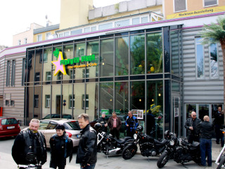 Foto 74932 im Album