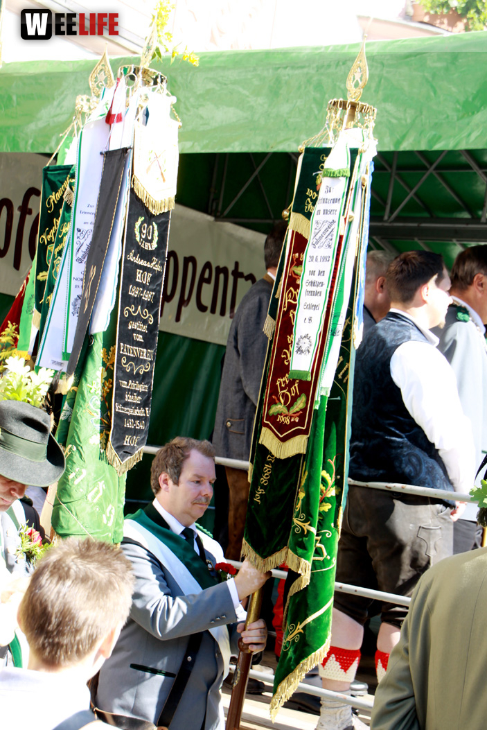 Aufstellung und Proklamation des Schlappenkönigs