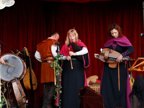 9. Burgfest am Labyrinth Freitag Abends – Foto 34