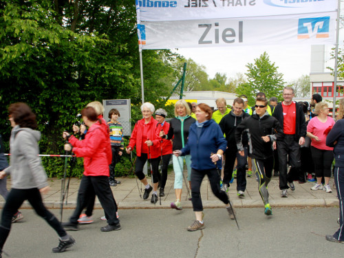 Menschen Laufen für Menschen – Foto 37