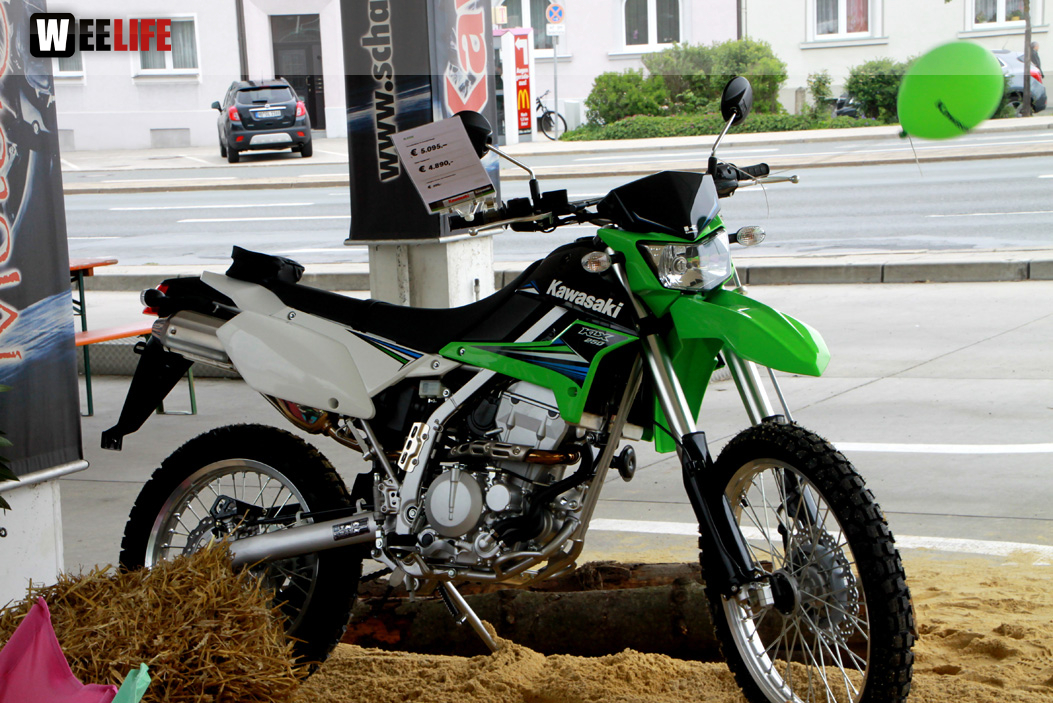 Kawasaki Party Night