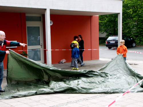 Pflanzaktion Grillen und Theater Gesang – Foto 3