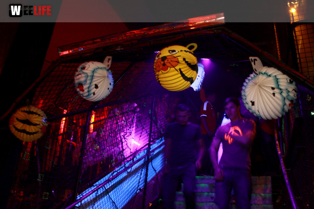 PARTY HALLIGALLI