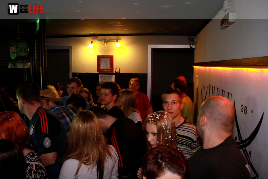 PARTY HALLIGALLI