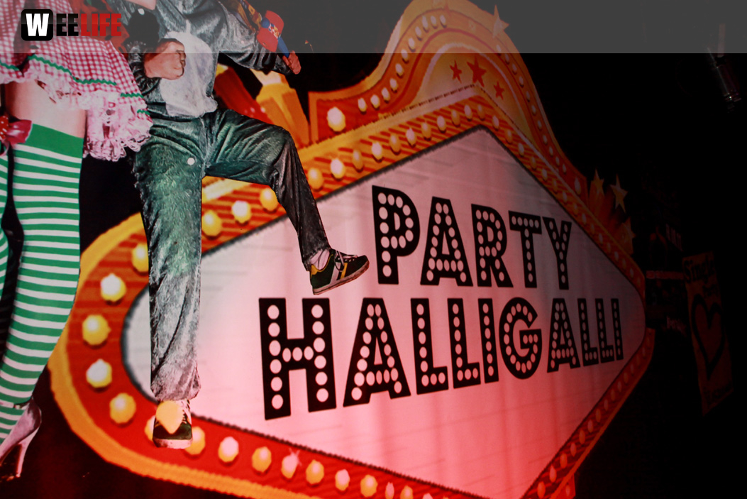 PARTY HALLIGALLI