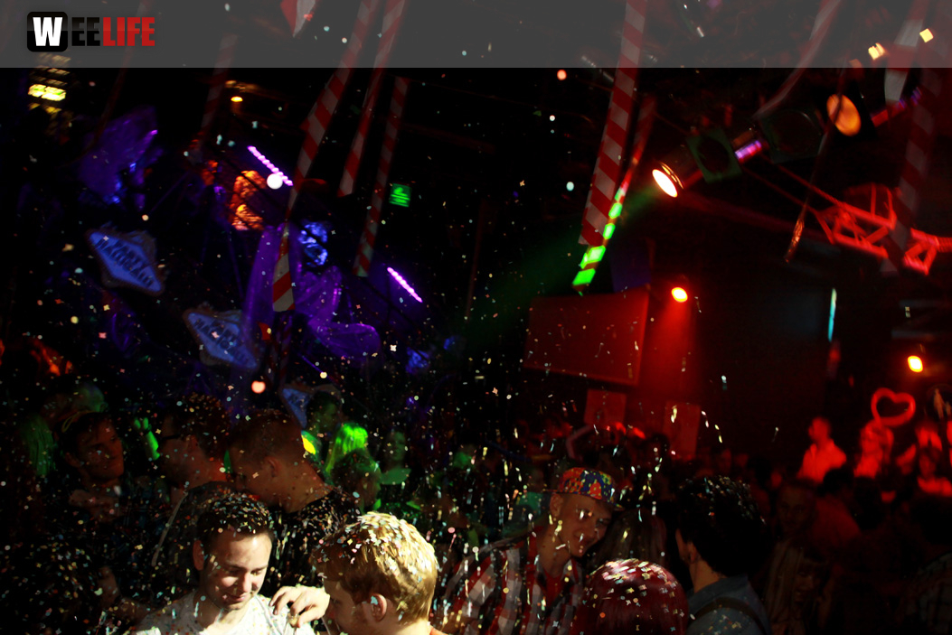 PARTY HALLIGALLI