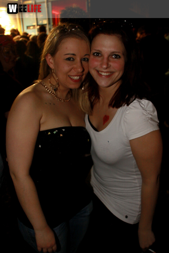 PARTY HALLIGALLI
