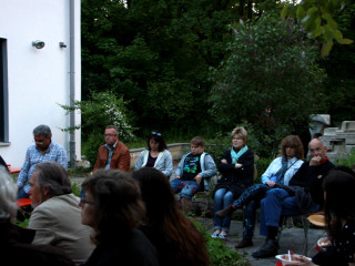 Vorschau des vorherigen Fotos