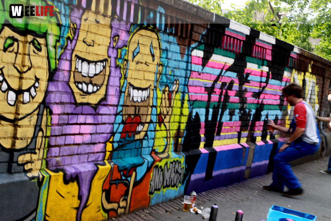 Hoftex Graffiti Die Mauer muss Bunt