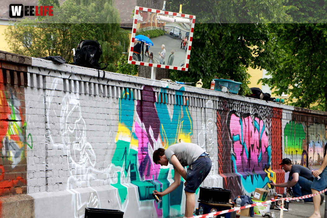 Hoftex Graffiti Die Mauer muss Bunt