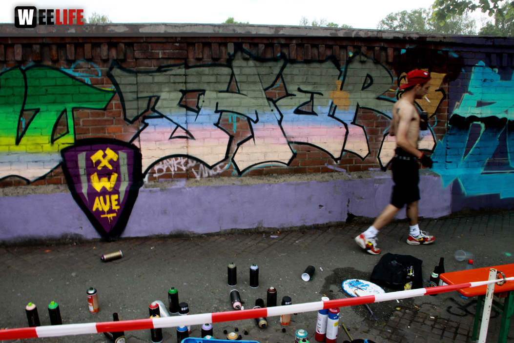 Hoftex Graffiti Die Mauer muss Bunt