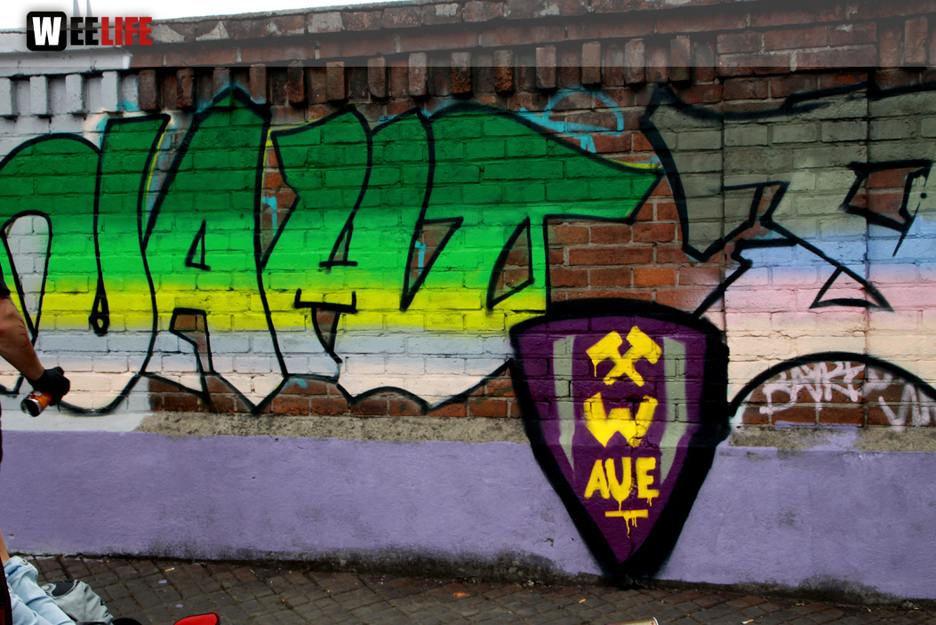 Hoftex Graffiti Die Mauer muss Bunt