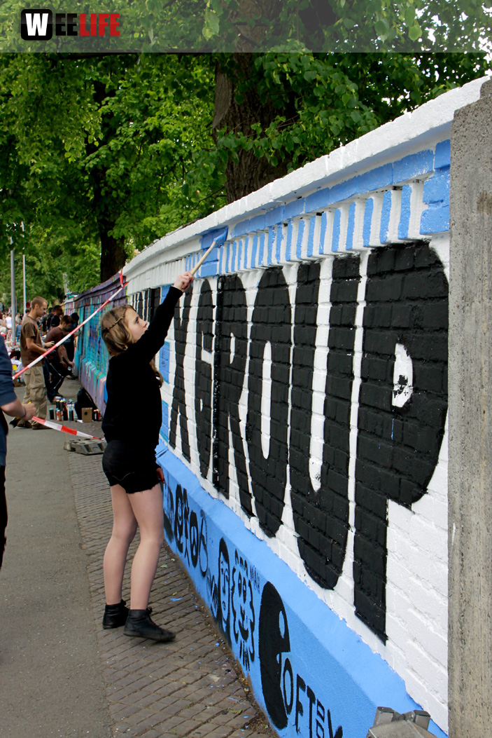 Hoftex Graffiti Die Mauer muss Bunt