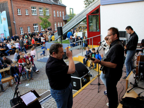InnenHofKonzerte mit WEE BUSH – Foto 66