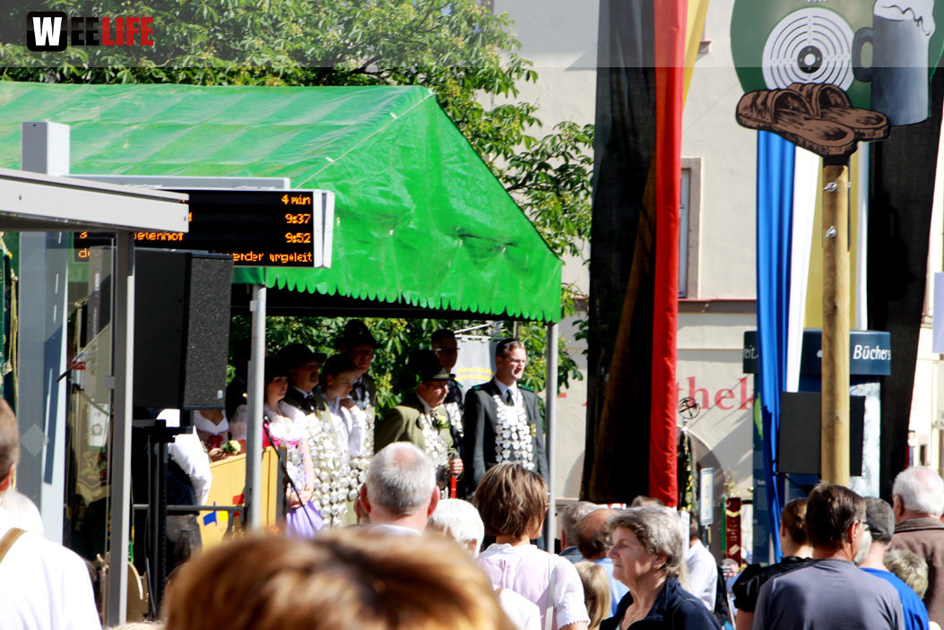 Aufstellung und Proklamation des Schlappenkönigs