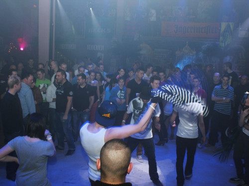One Night in Ibiza @ Bowling Bahn und Disco Broadway Kirchenlamitz  – Foto 109